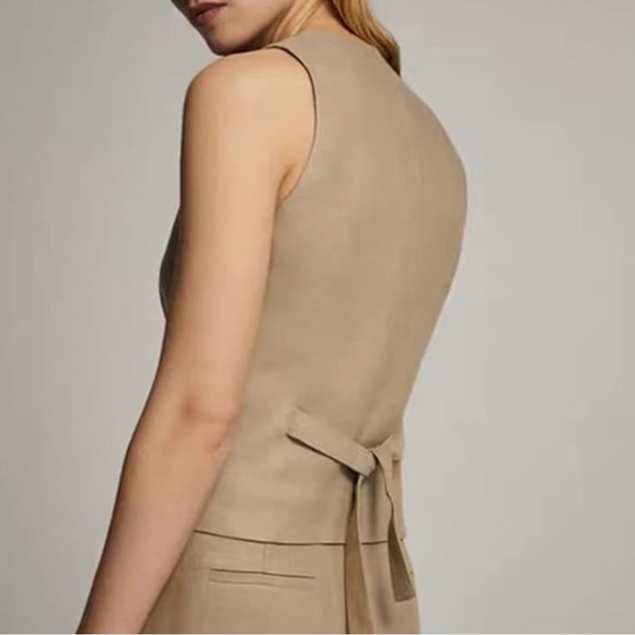 Massimo Dutti Linen V Neck Waistcoat Vest Taupe Beige Brown Size L - Picture 2 of 7